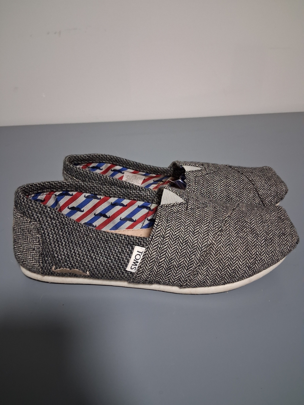 Mustache TOMS Classic Slip-On Shoes in Herringbone Gray
